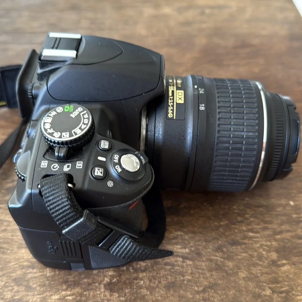 Nikon D3100